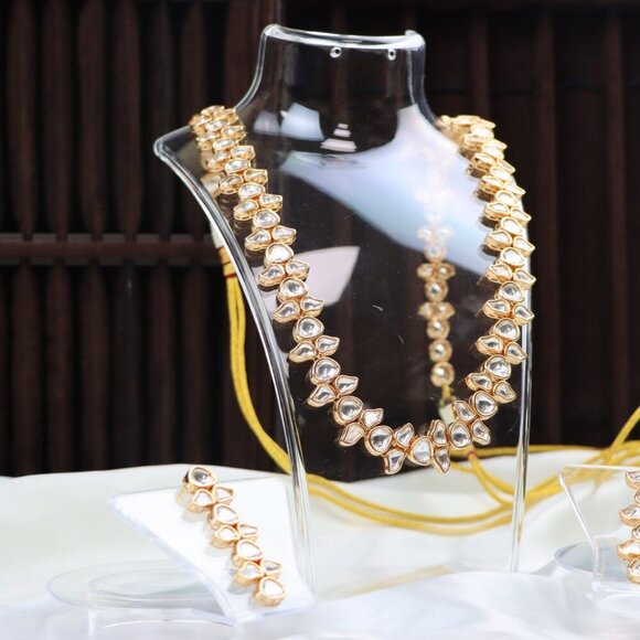 Classic Kundan Necklace & Earrings Set, JP41 - Picture 8 of 12